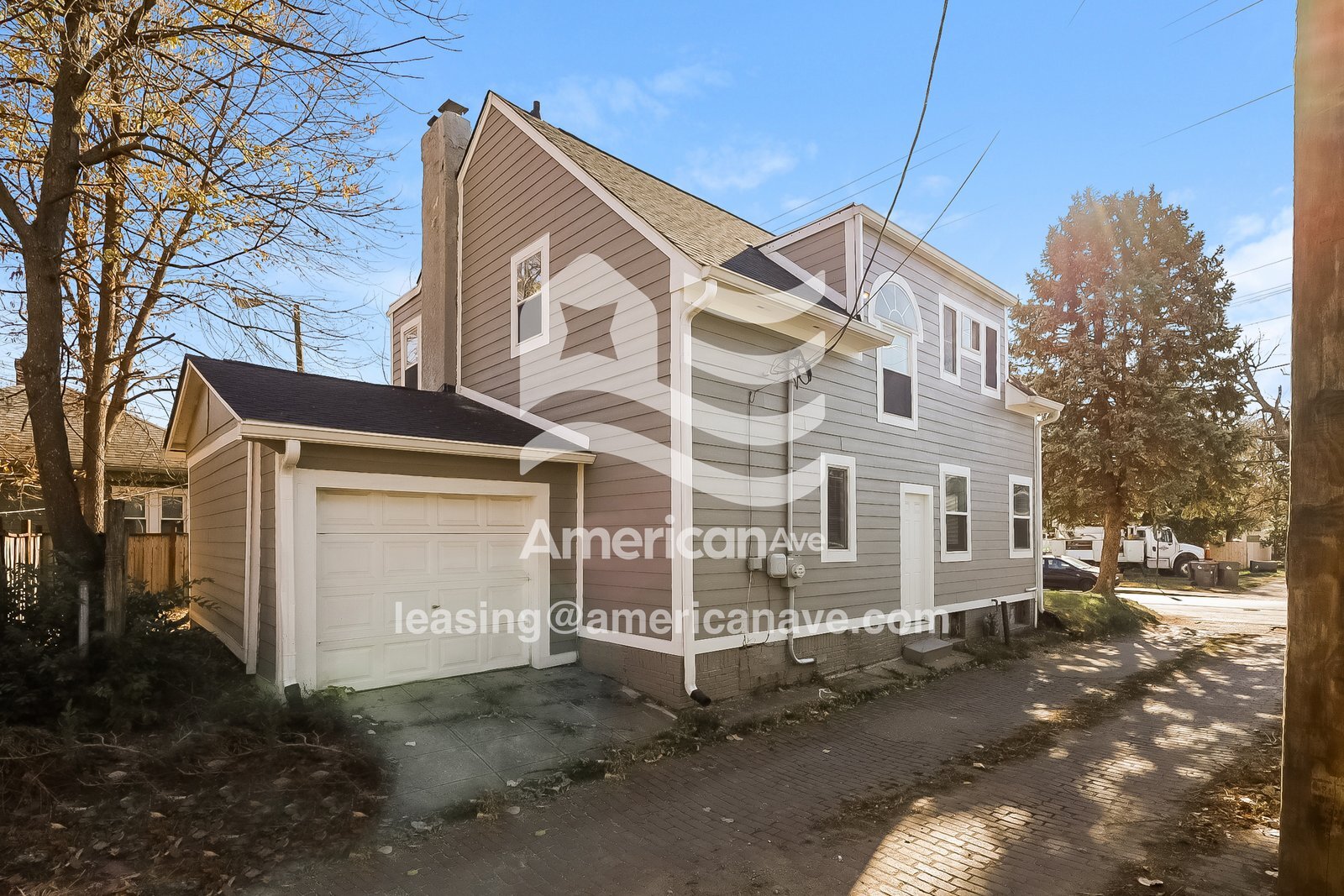 Building Photo - 644 E 34th St