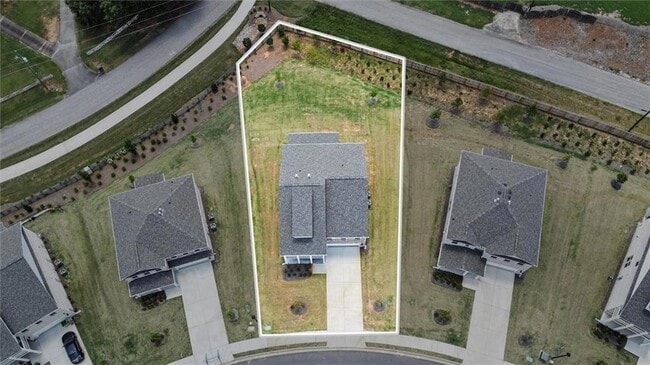 Building Photo - 213 Chiswick Lp