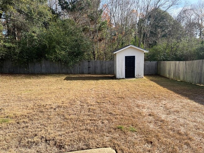 Building Photo - 801 Cottage Ln