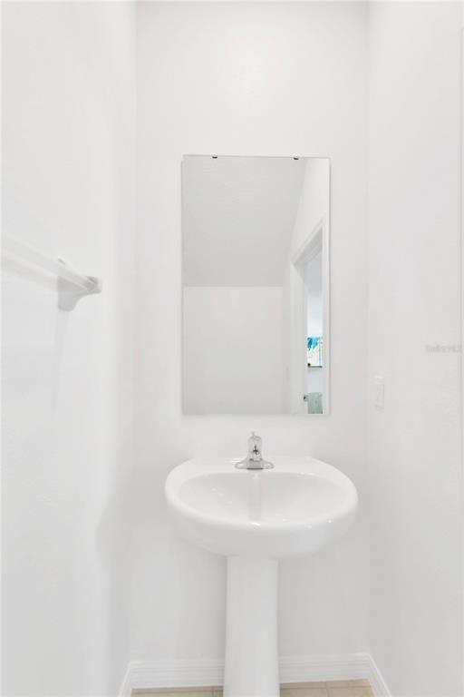 Building Photo - 6032 Shiner St