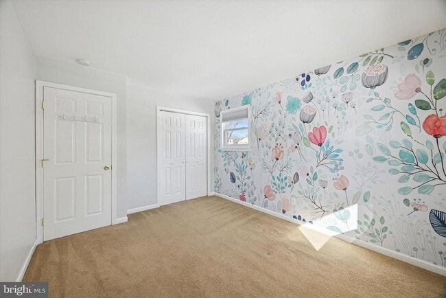 Building Photo - 318 Brentwood Ave