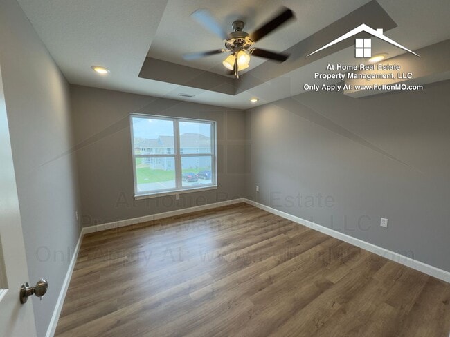 Building Photo - 2610 N Bluff St