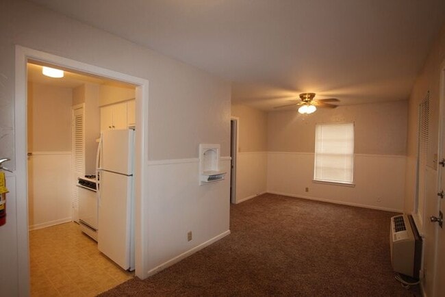 Building Photo - Adorable 1 bedroom 1 bath in the heart of ...