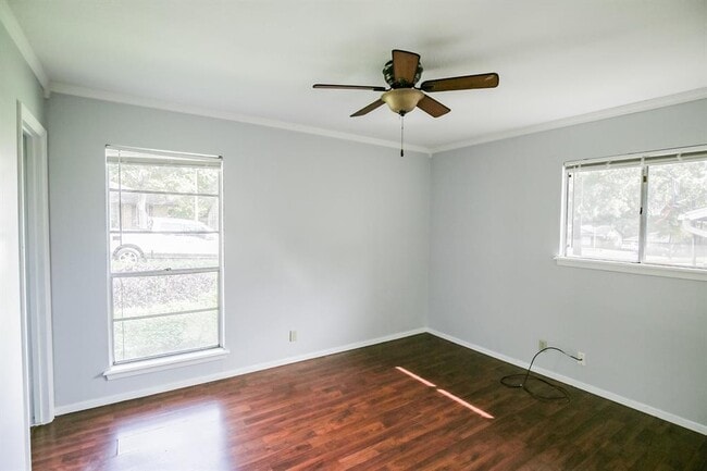 Building Photo - 6309 Craigwood Cir