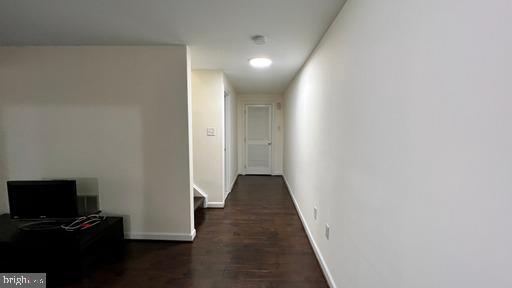 Building Photo - 6628 Byrns Pl