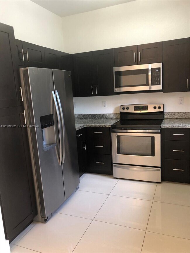 Building Photo - 12740 SW 131st Terrace
