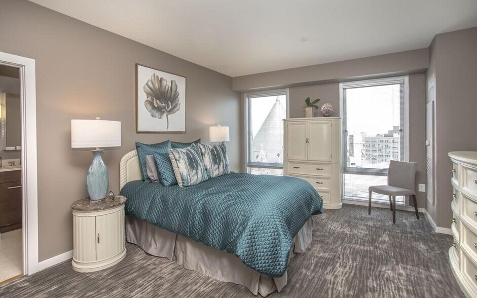 Building Photo - 80 Broad St