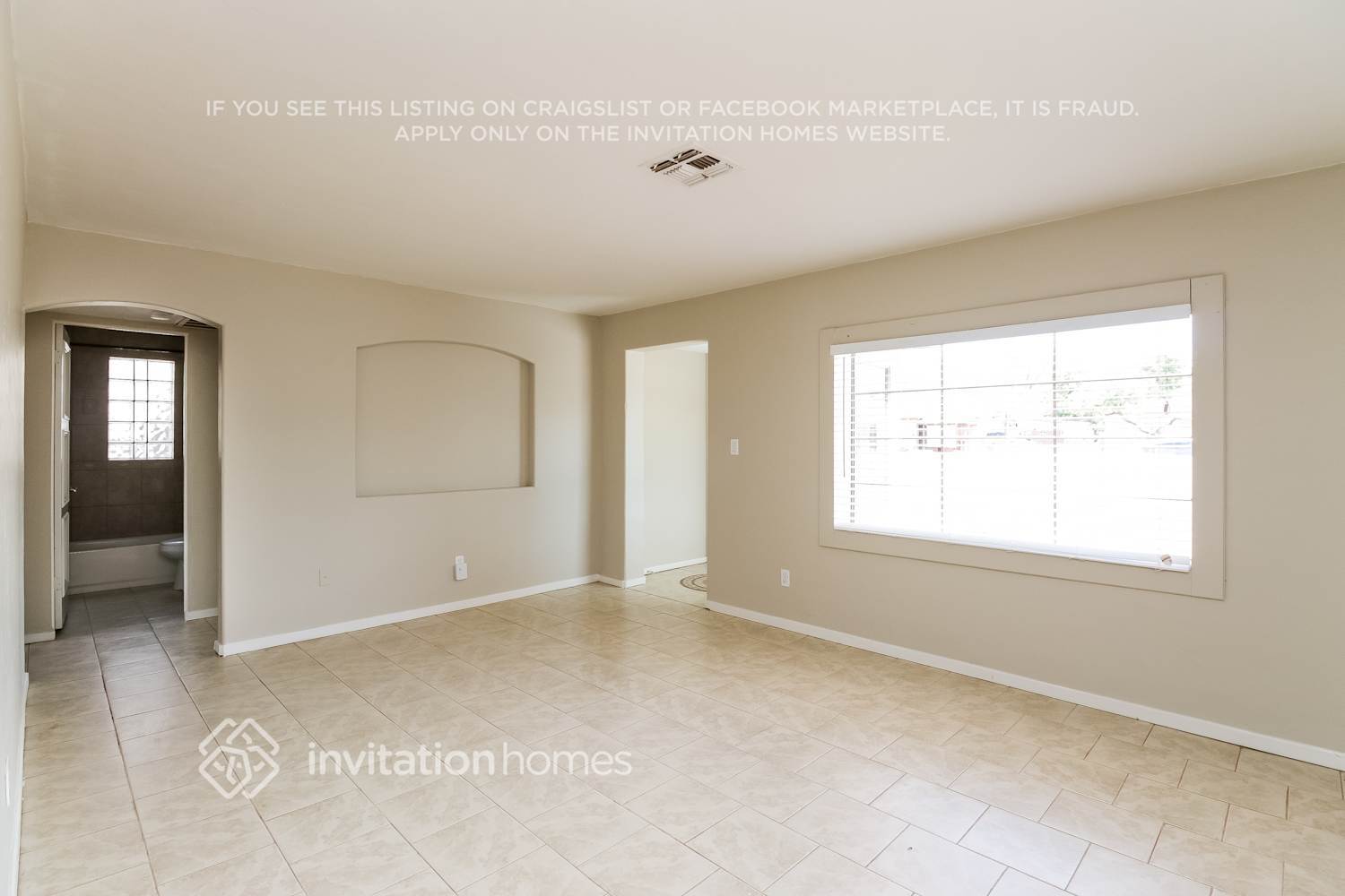 Building Photo - 525 W 6th Dr