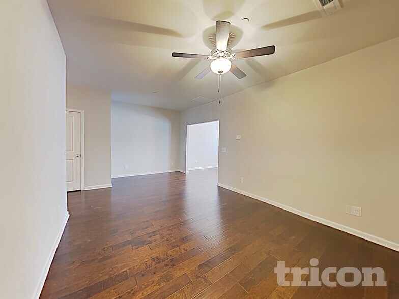 Building Photo - 206 Ashmere Ct