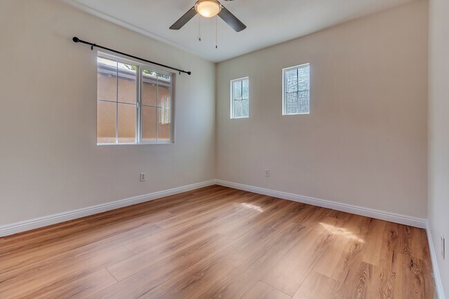 Building Photo - 8798 Nozay Ln