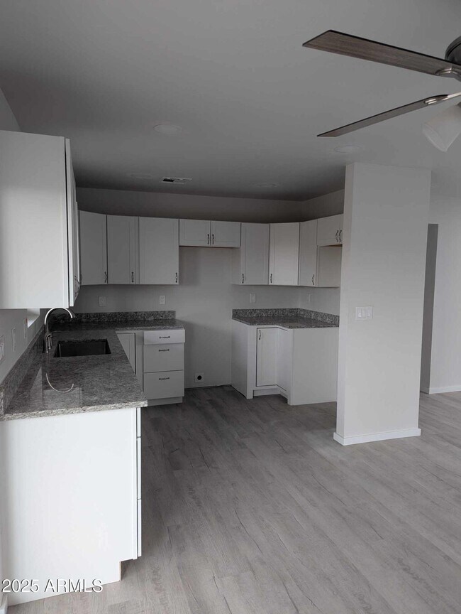 Building Photo - 6134 S Borego Rd