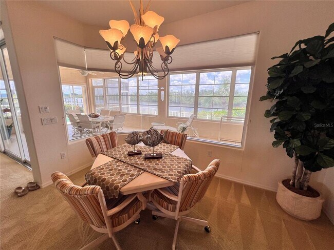 Building Photo - 5480 Sea Edge Dr