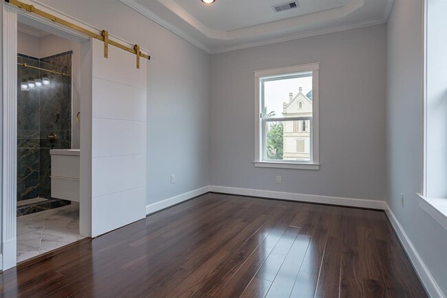Building Photo - 1801 Rosenberg St