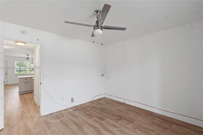 Building Photo - 67 Harwood Crescent