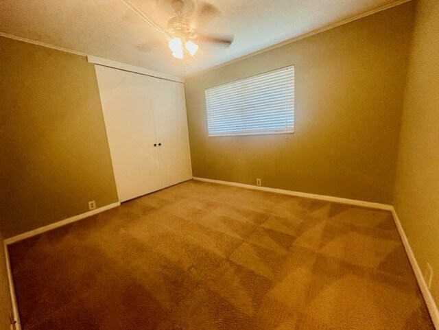 Building Photo - 623 College Hill Dr