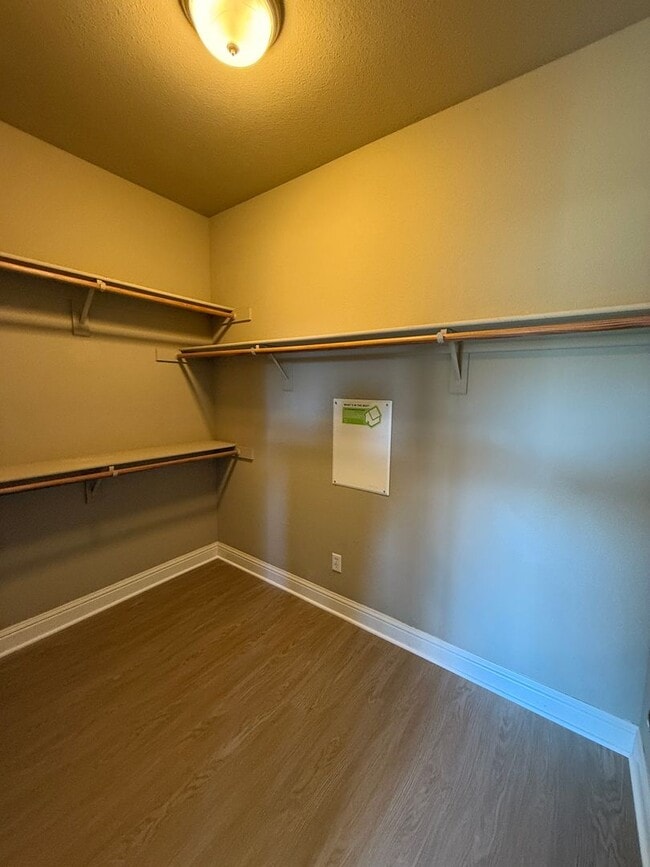 Building Photo - Newer Single Story Home in The Stone Gate ...