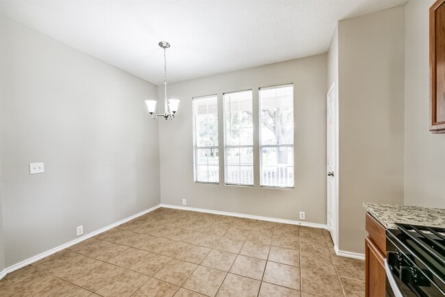 Building Photo - 6203 Gillian Park Dr