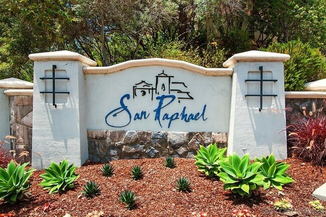 Building Photo - 11365 E San Raphael