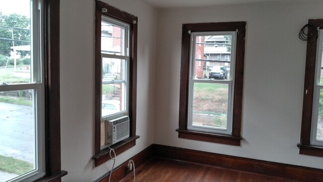 Building Photo - 22 S Highland St