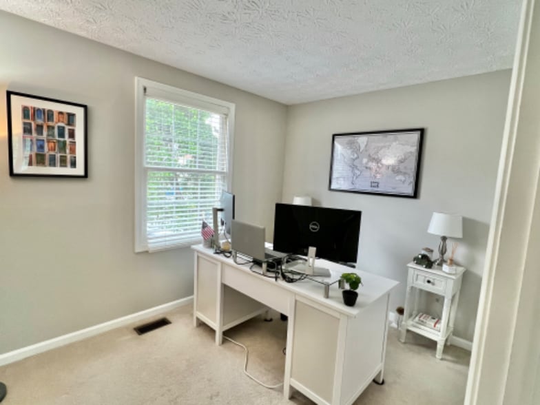 Building Photo - 7821 Edmunds Way