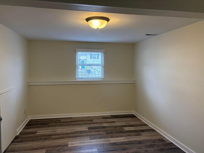 Building Photo - 4177 Camellia Ct