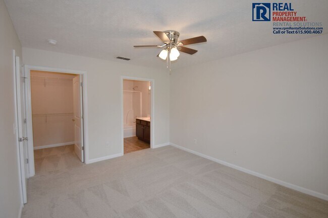 Building Photo - 1561 Passage Dr