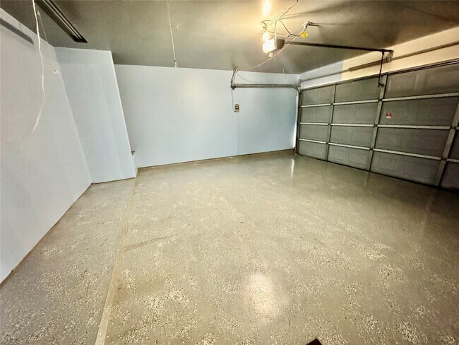 Building Photo - 2642 Sable Ridge Ln