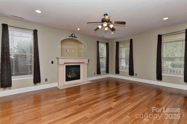 Building Photo - 13835 Cedar Pond Cir