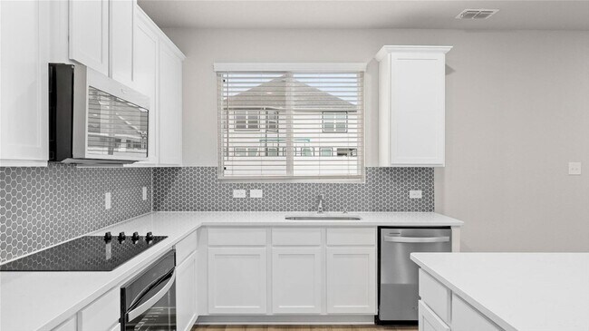 Building Photo - 5953 Revere Dr