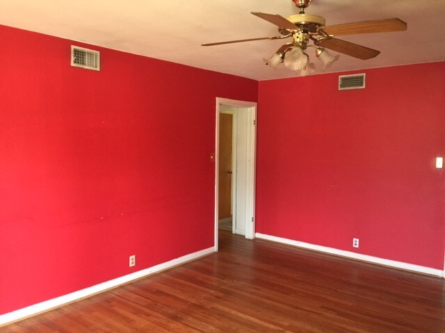 Building Photo - 4407 Westward Dr