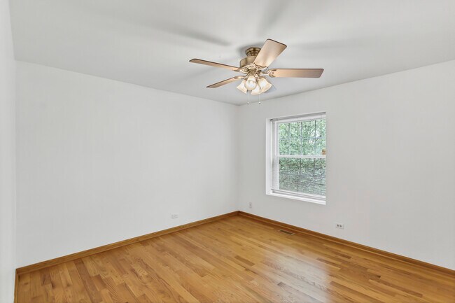 Building Photo - 3224 Bremerton Ln