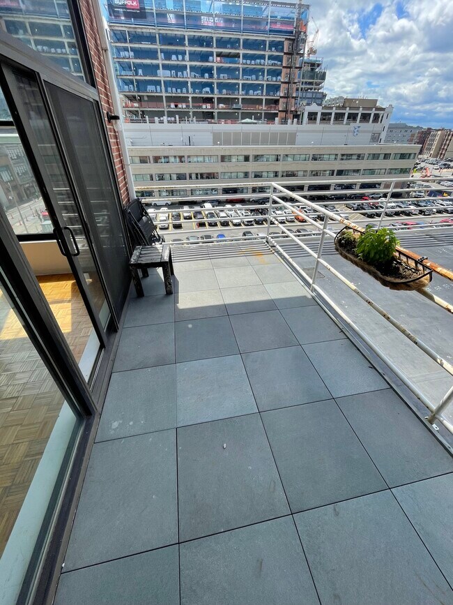 Building Photo - 102 Brookline Ave