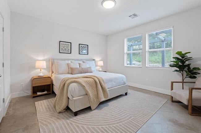 Building Photo - 6224 Aviara Dr