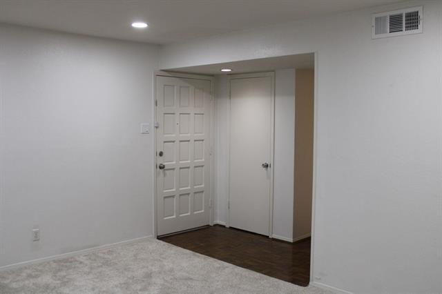 Building Photo - 6060 Birchbrook Dr