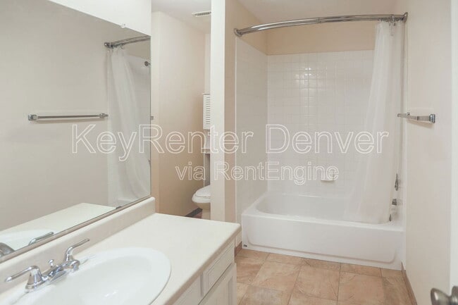 Building Photo - 8466 Everett Way
