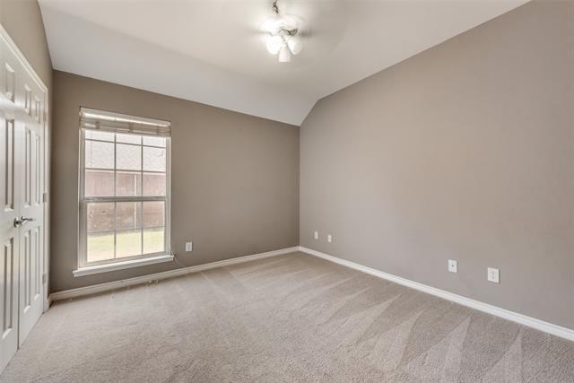 Building Photo - 3759 Voltaire Dr