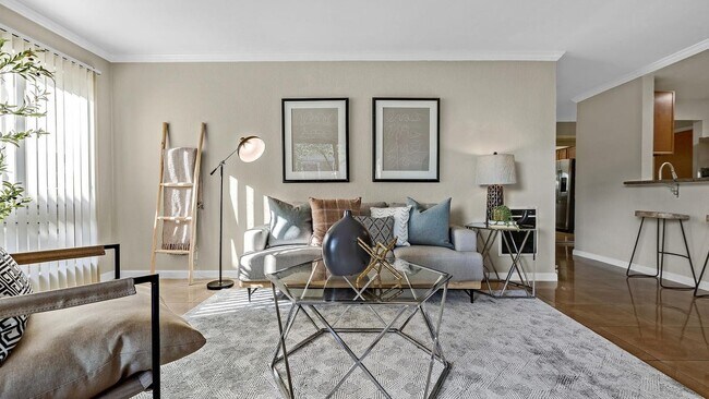 Building Photo - 66 Fairmount Ave