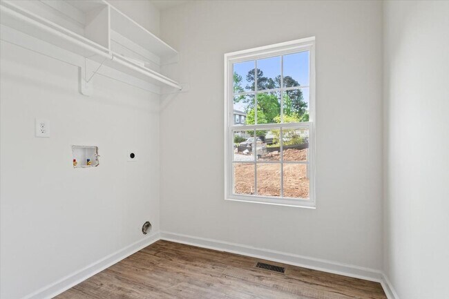 Building Photo - Gorgeous New Construction in Downtown Durham – Move-In Ready!