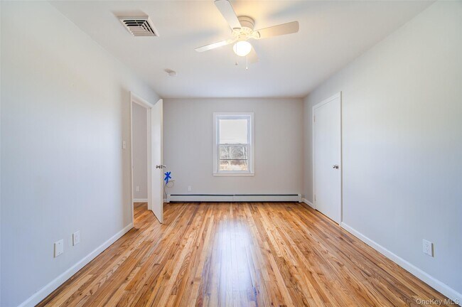 Building Photo - 2213 Mt Hope Rd