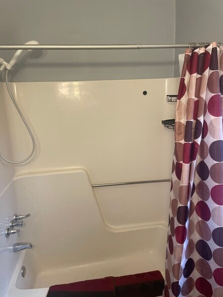 Building Photo - 3600 Mill Run