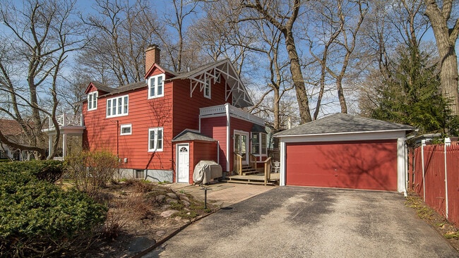 Building Photo - 346 E Prospect Ave