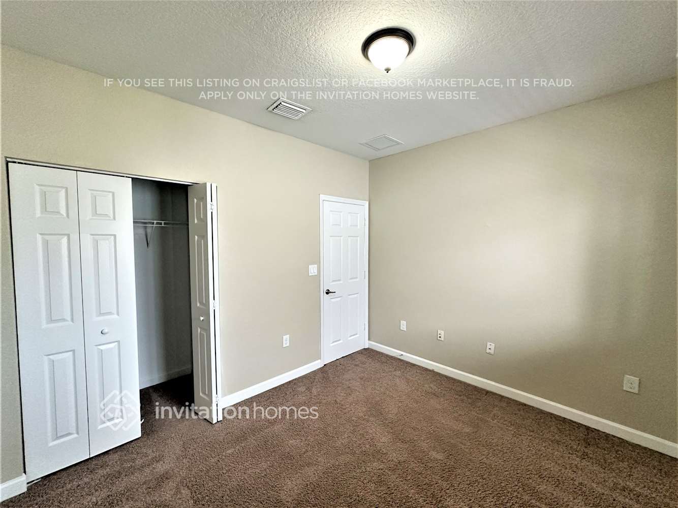 Building Photo - 2233 SW 147 Path