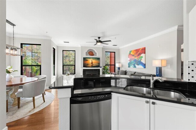 Building Photo - 2746 Via Tivoli