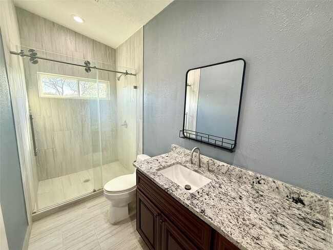 Building Photo - 9013 Puritan Way