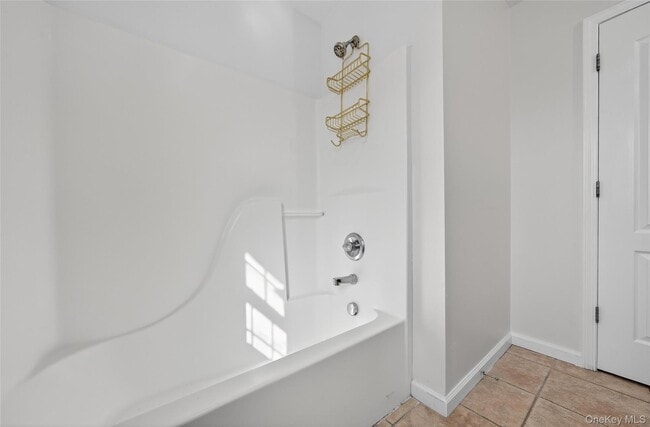 Building Photo - 1281 NY-208