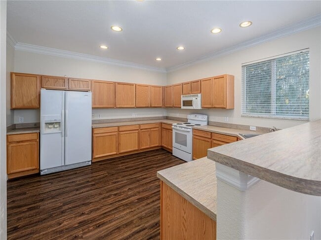 Building Photo - 26918 Stillbrook Dr