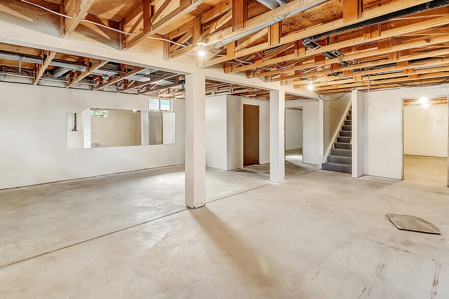 Building Photo - 11831 E 120th Ave