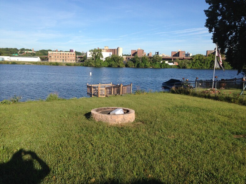 Building Photo - 45 Broadway