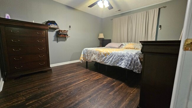 Building Photo - 265 Darenia Ln