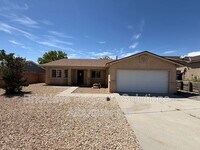 Building Photo - 1405 Secret Valley Dr SW